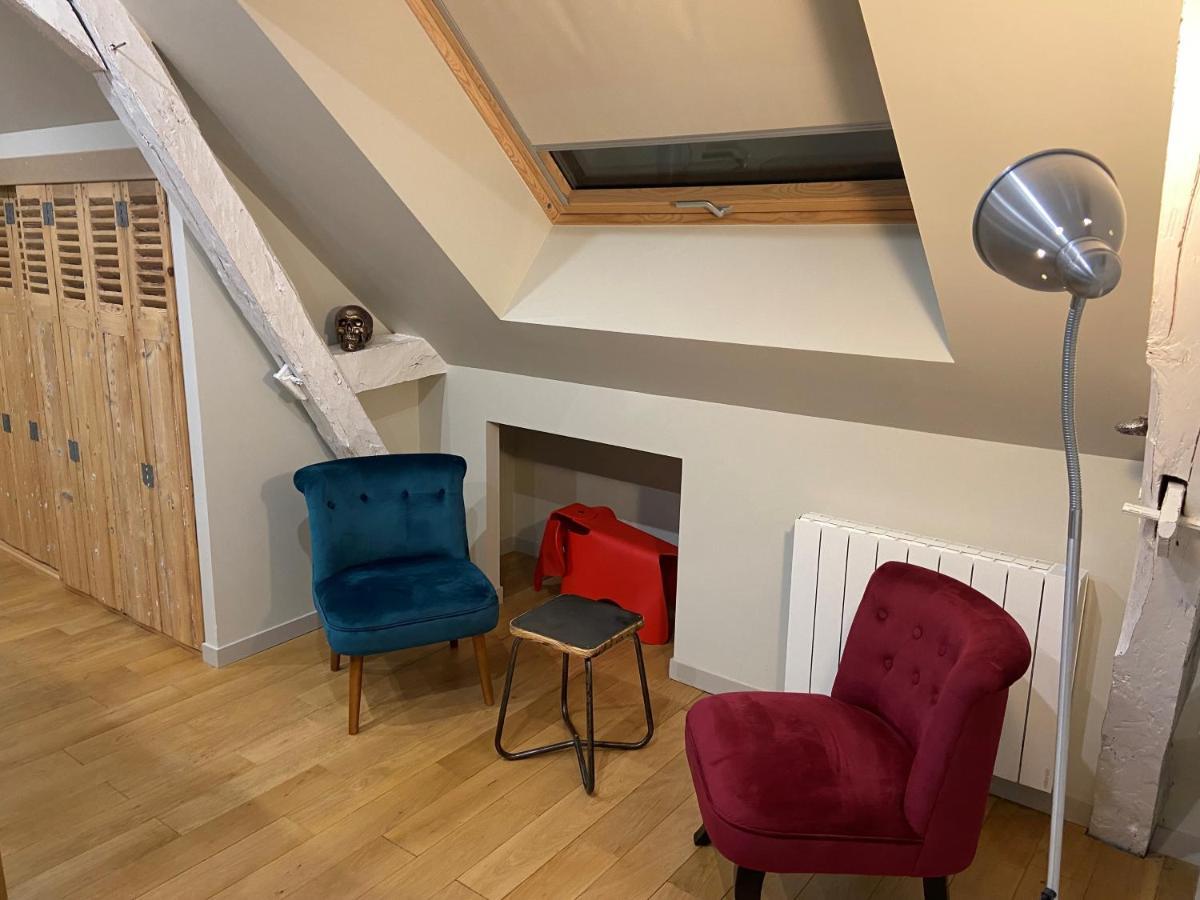 Appartement Du Chateau De La Caillerie Avoine Eksteriør billede